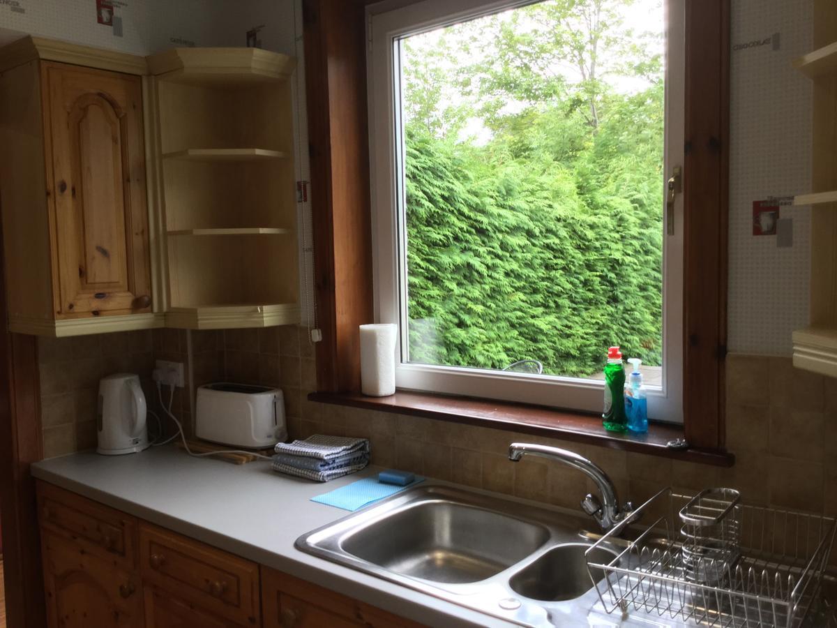 3 Bedroom Culduthel House Free Parking Inverness Exterior photo