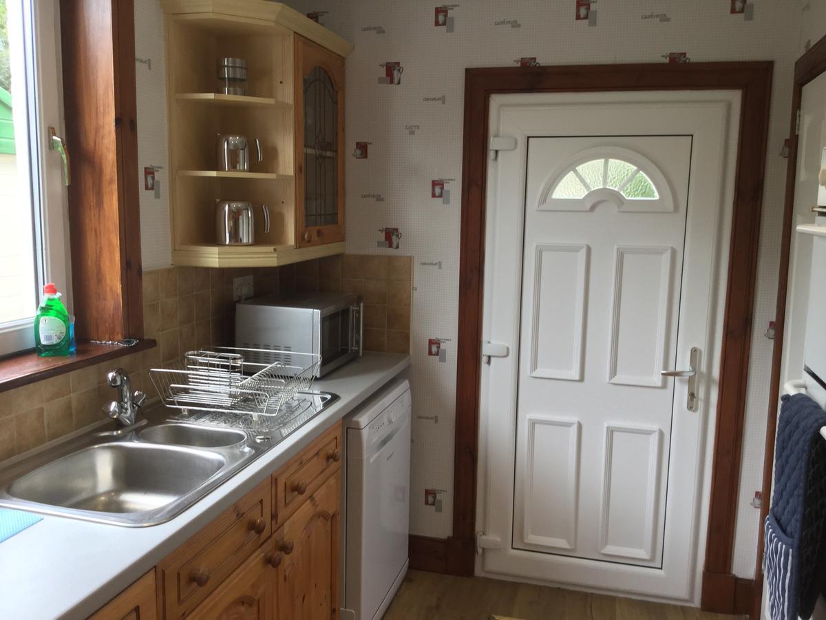 3 Bedroom Culduthel House Free Parking Inverness Exterior photo