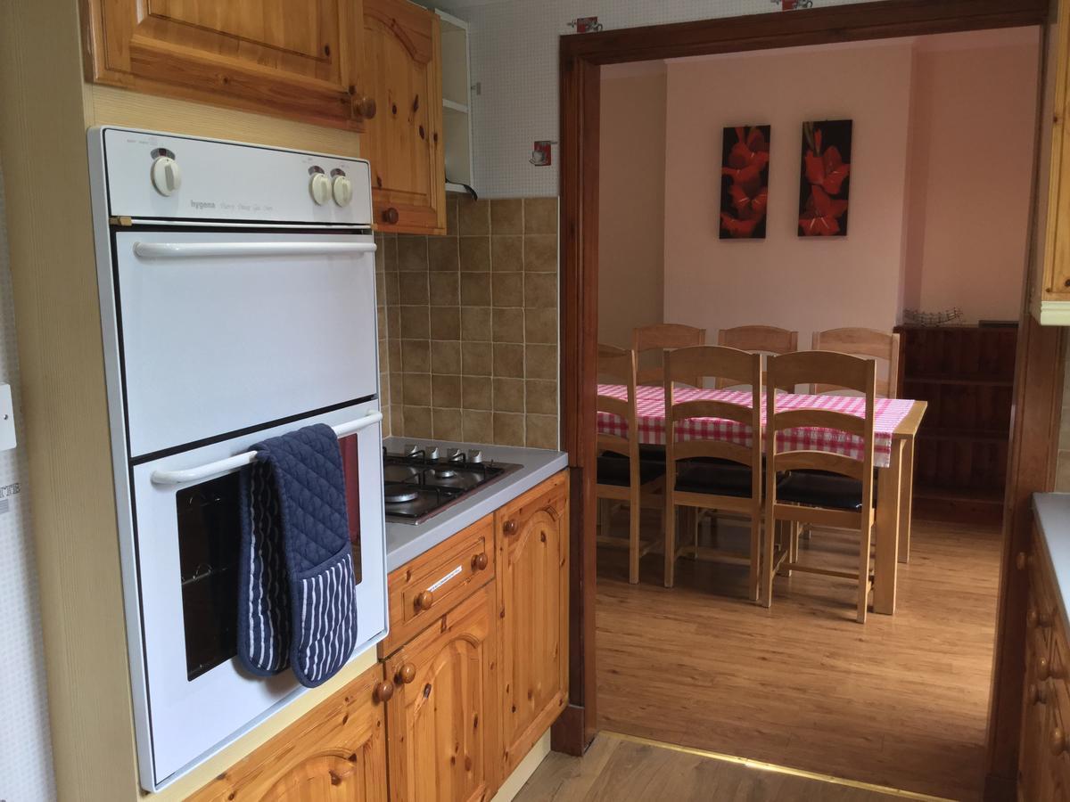 3 Bedroom Culduthel House Free Parking Inverness Exterior photo